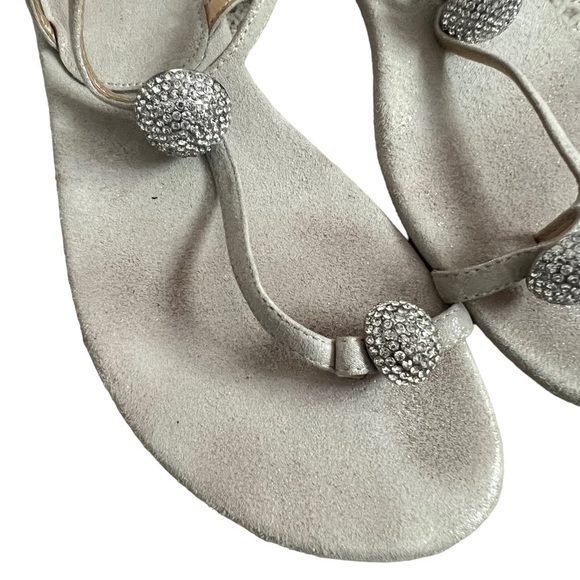Stuart Weitzman Balls of Fire Sandals silver Iridescent Suede Size 7 - Picture 2 of 8